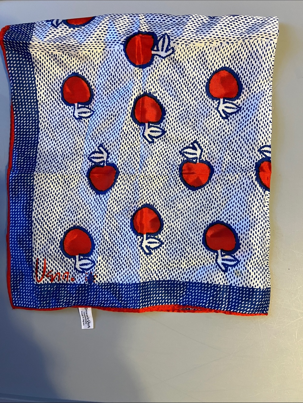 Vintage RARE  Vera Neumann Blue & Red Apple Print Scarf - 22" x 22" 1970’s - Picture 7 of 7